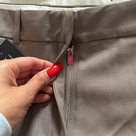 Brand New Babaton Aritiza Skirt - Picture 5 of 10